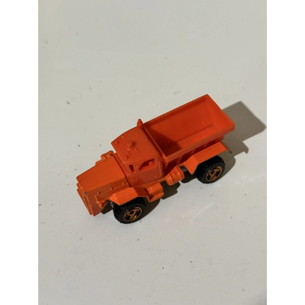 Vintage Hot Wheels Lot of 10 Trucks 80's 90's‎ Metal